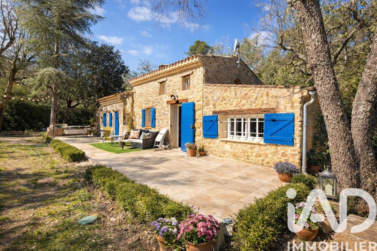 Propriété 6 Pièce(s) Peyrolles-en-Provence