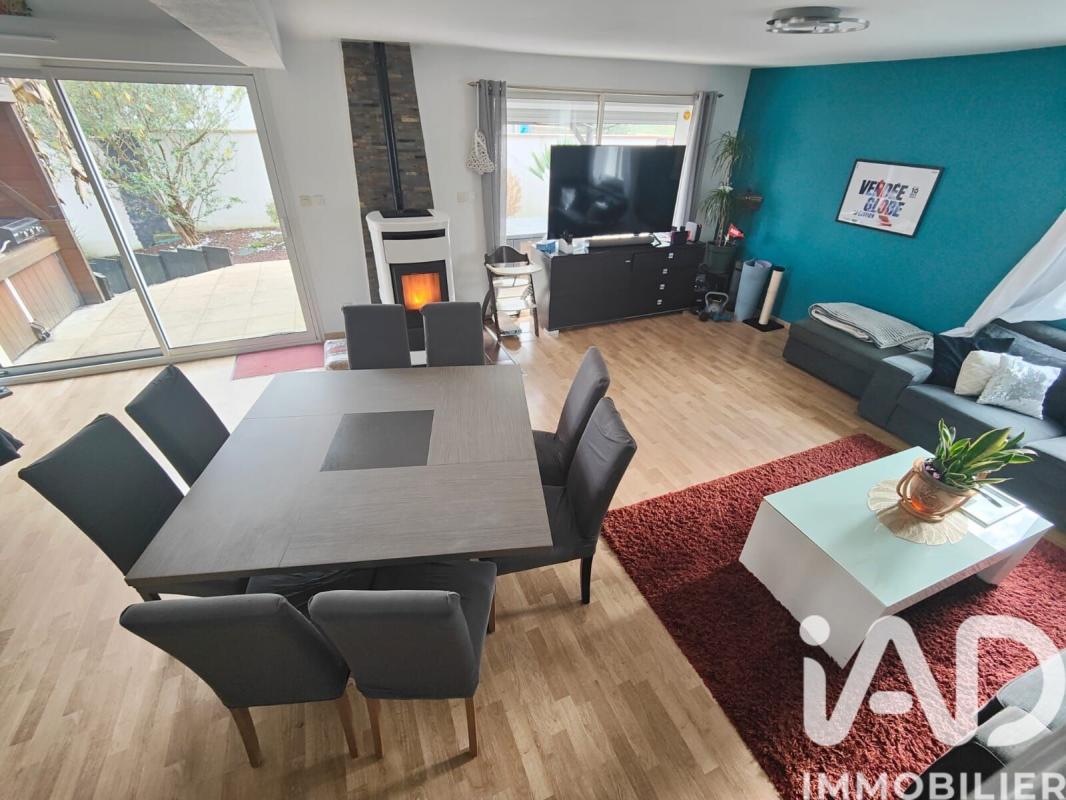 Maison traditionnelle 6 Pièce(s) Saché