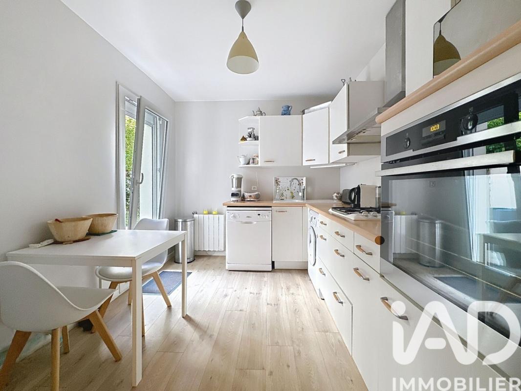 Maison 6 Pièce(s) Éragny