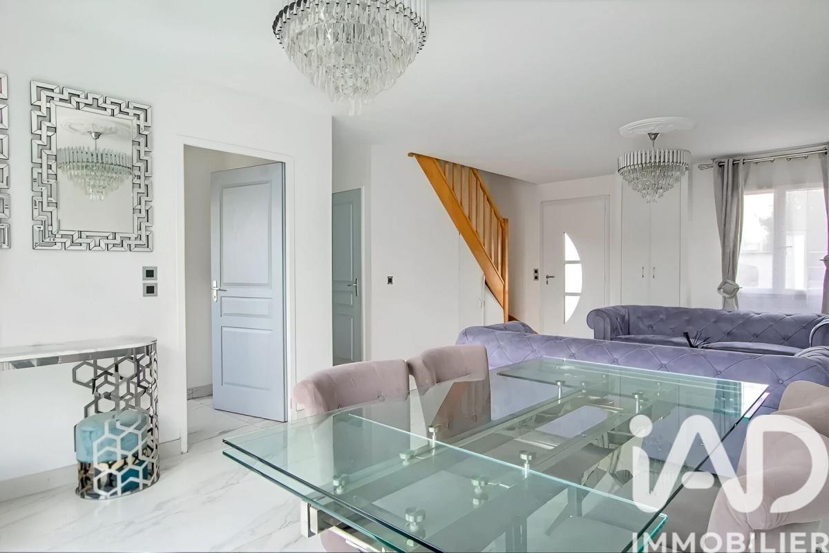 Maison 6 Pièce(s) La Ville-du-Bois