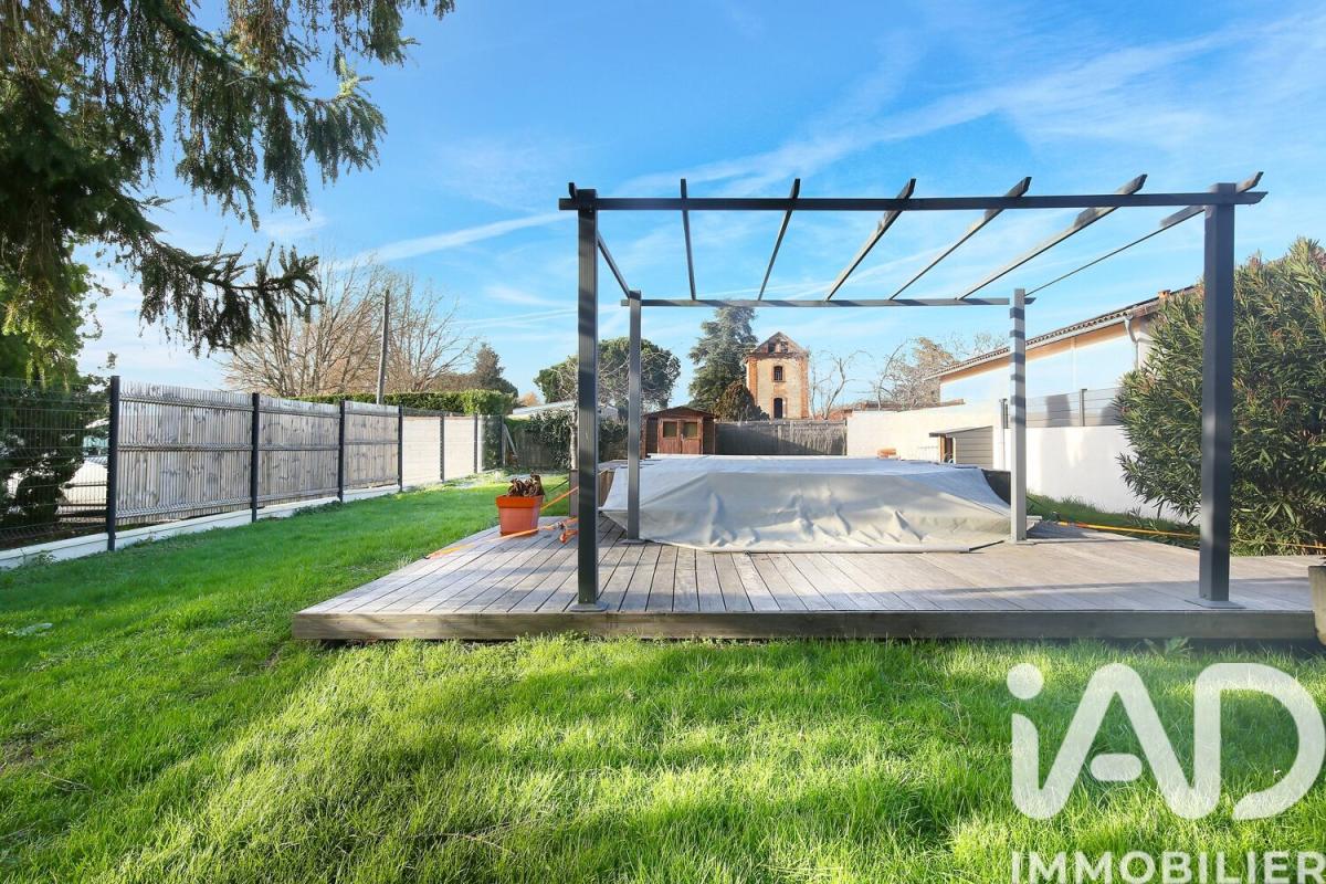 Maison de ville 7 Pièce(s) Saint-Jory