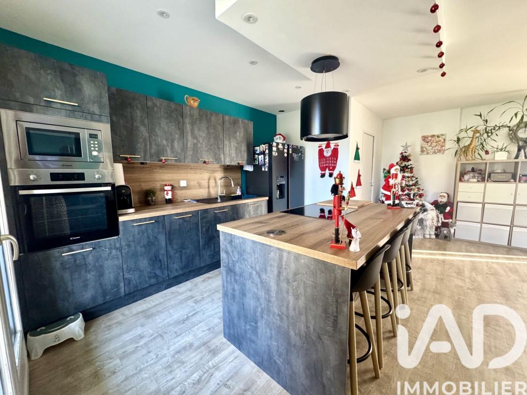 Maison 4 Pièce(s) Saint-Sauveur