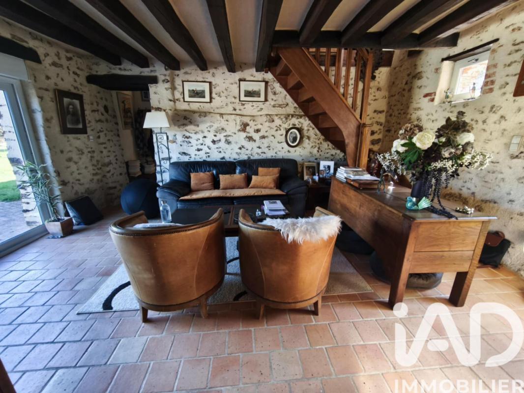 Maison longère 6 Pièce(s) Moncé-en-Belin