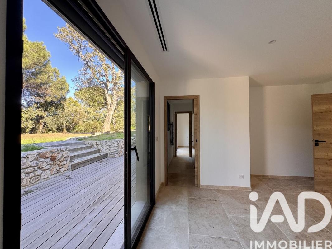 Maison d'architecte 5 Pièce(s) Le Plan-de-la-Tour