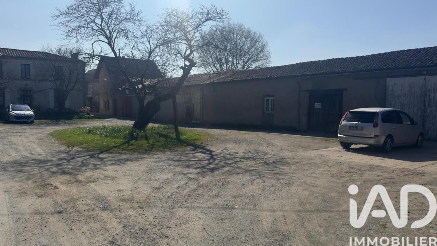 Ferme 5 Pièce(s) Monnières