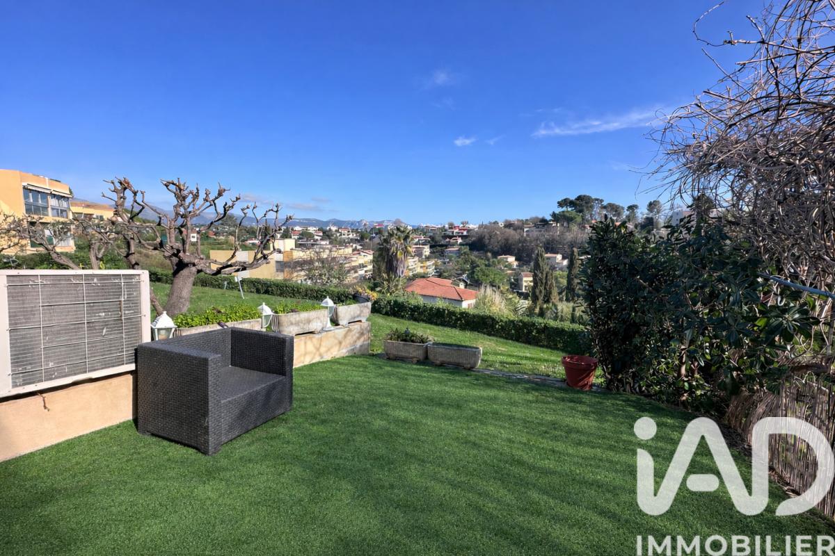 Appartement 3 Pièce(s) Villeneuve-Loubet