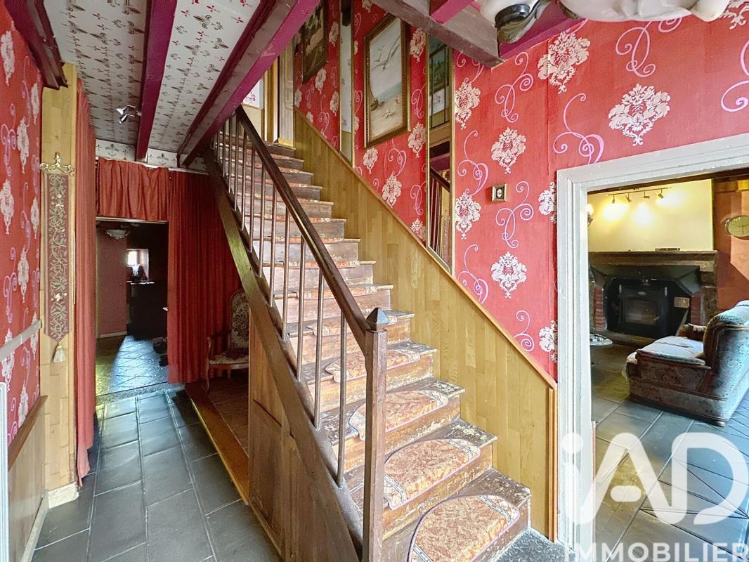 Maison de village 6 Pièce(s) Gourgé