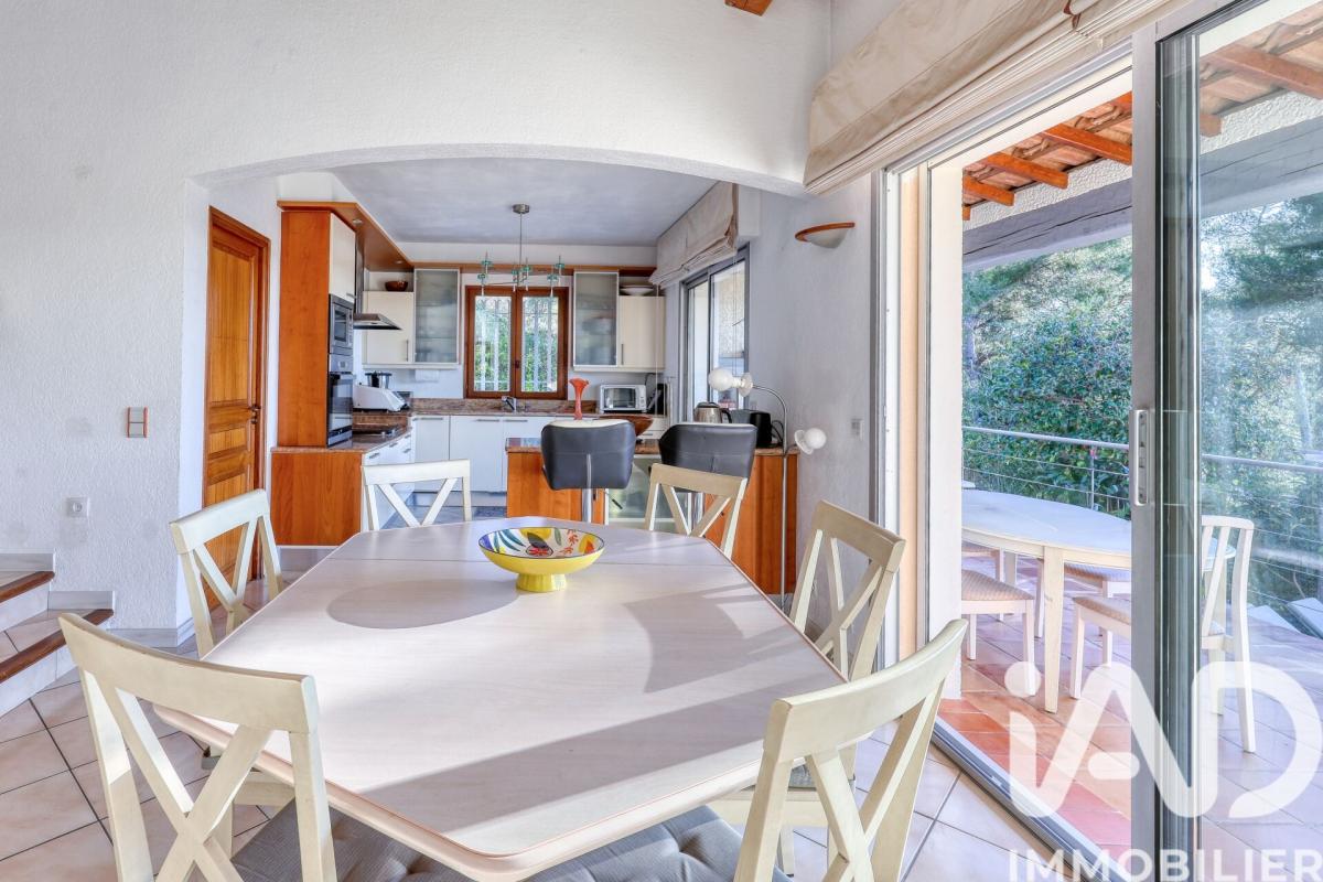 Maison 7 Pièce(s) Sanary-sur-Mer - Photo 9