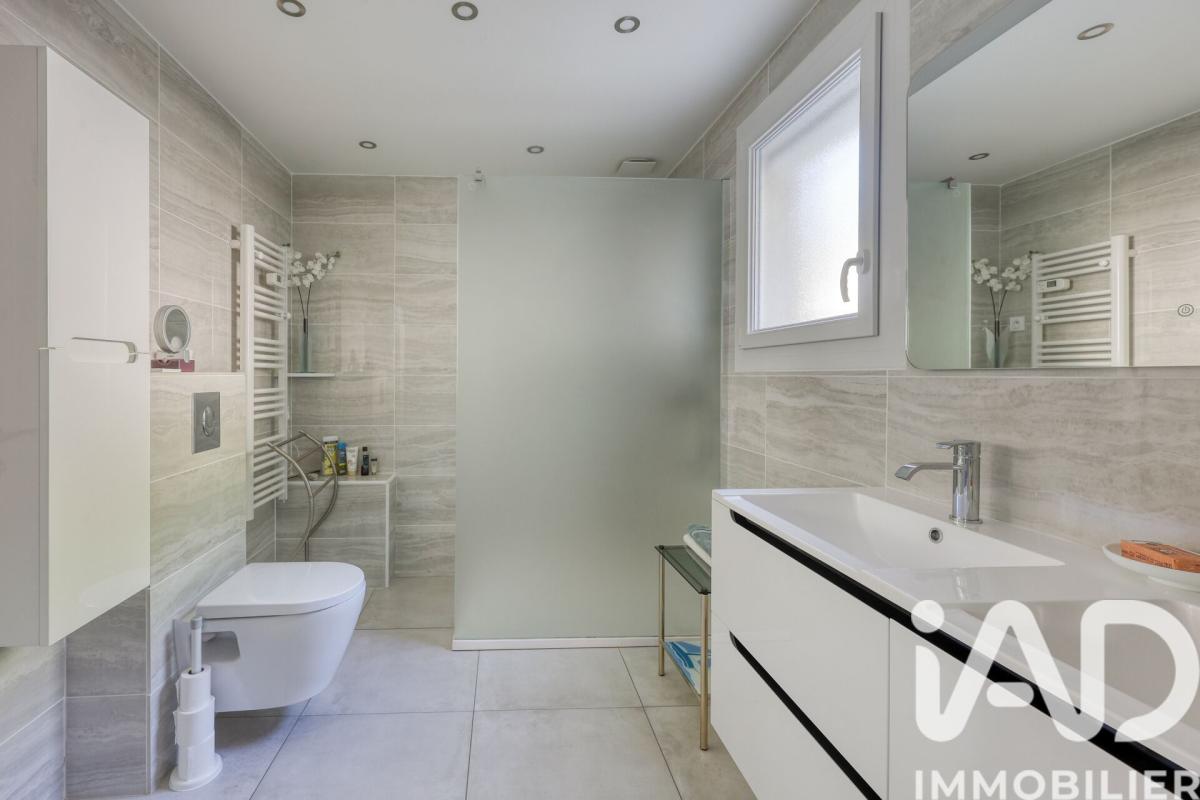 Maison 7 Pièce(s) Sanary-sur-Mer - Photo 13