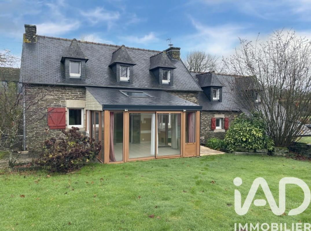 Maison 5 Pièce(s) Châteauneuf-du-Faou