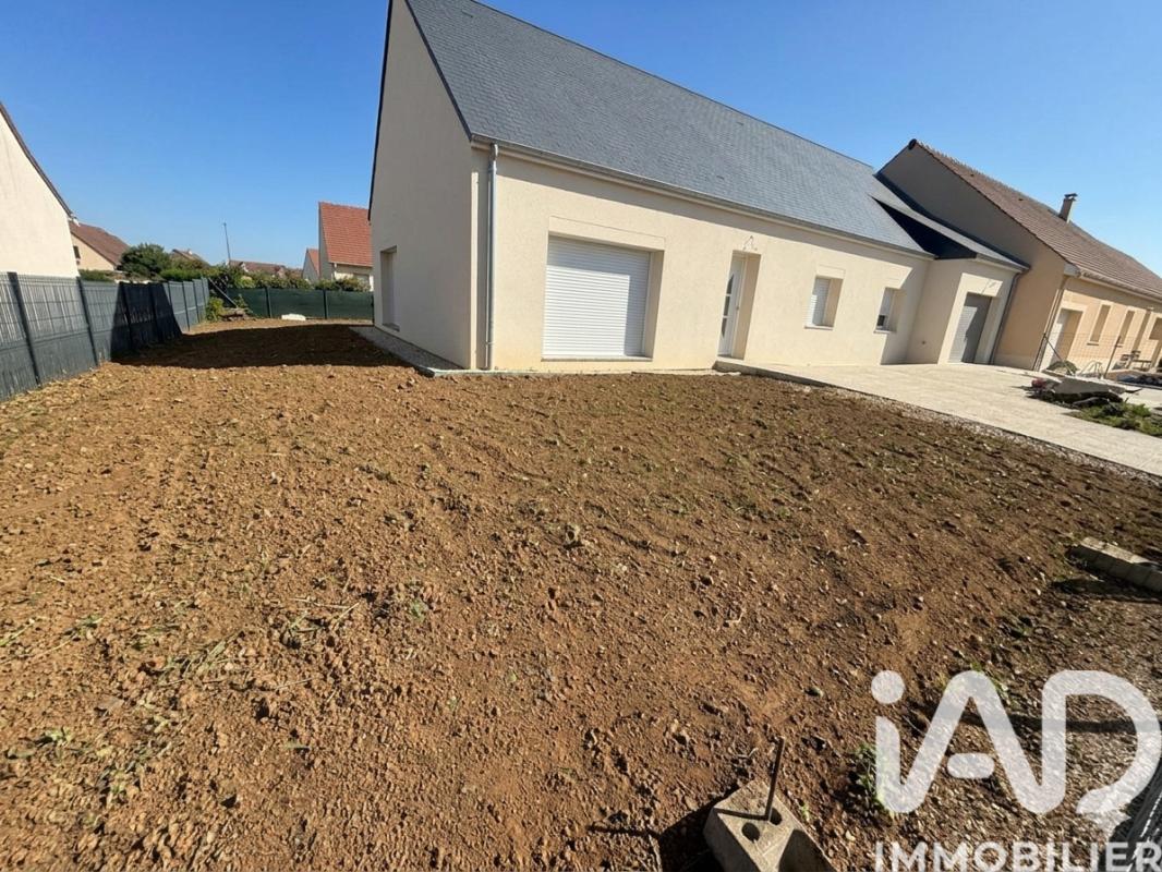 Pavillon 5 Pièce(s) Châteaudun