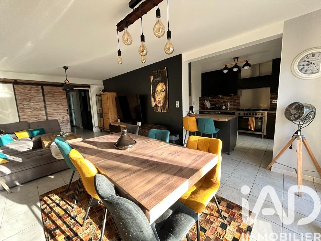 Maison traditionnelle 8 Pièce(s) Verrières-en-Anjou