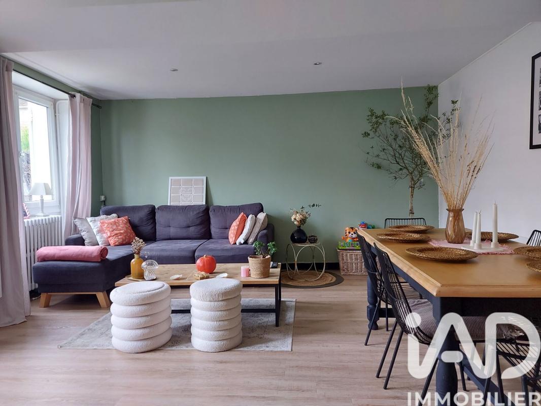 Maison 4 Pièce(s) Noisy-Rudignon