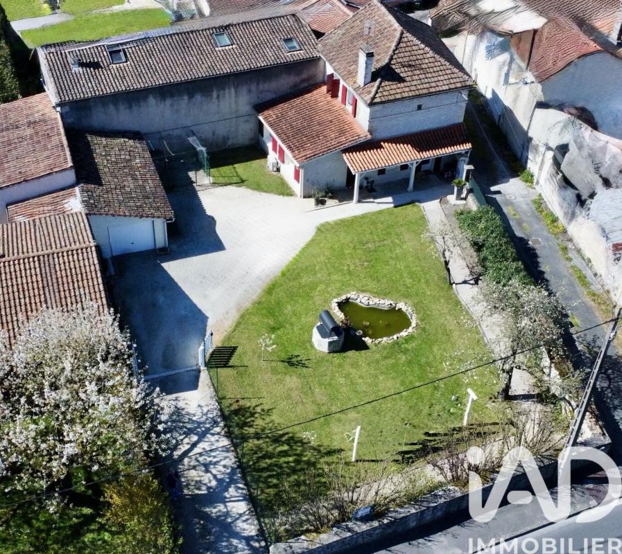 Maison en pierre 4 Pièce(s) La Couronne