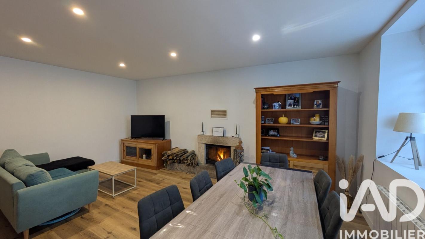 Maison 5 Pièce(s) Vildé-Guingalan