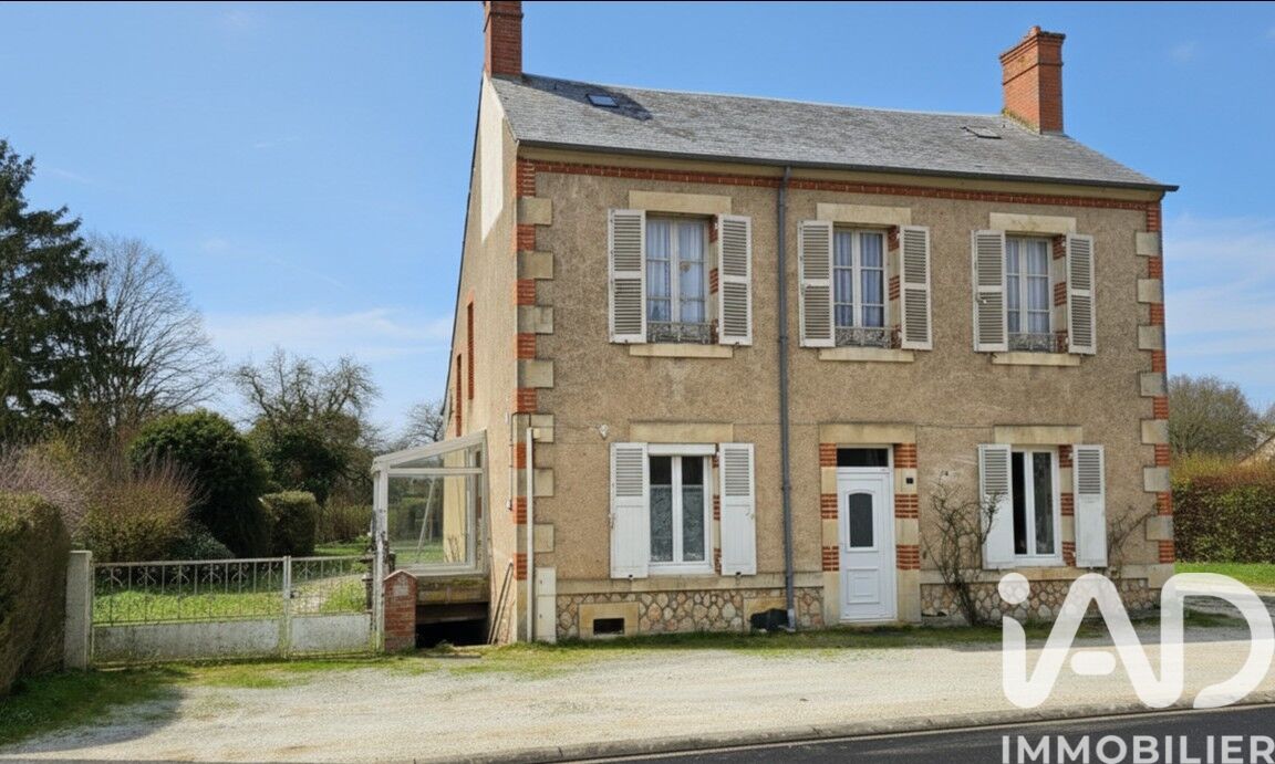 Maison 4 Pièce(s) Senneçay