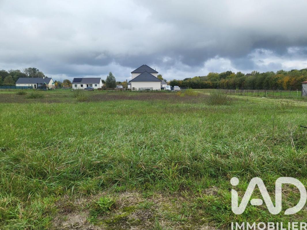 Terrain  La Cour-Marigny