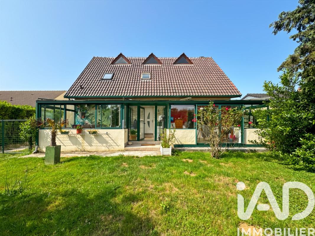 Maison 7 Pièce(s) Crisenoy
