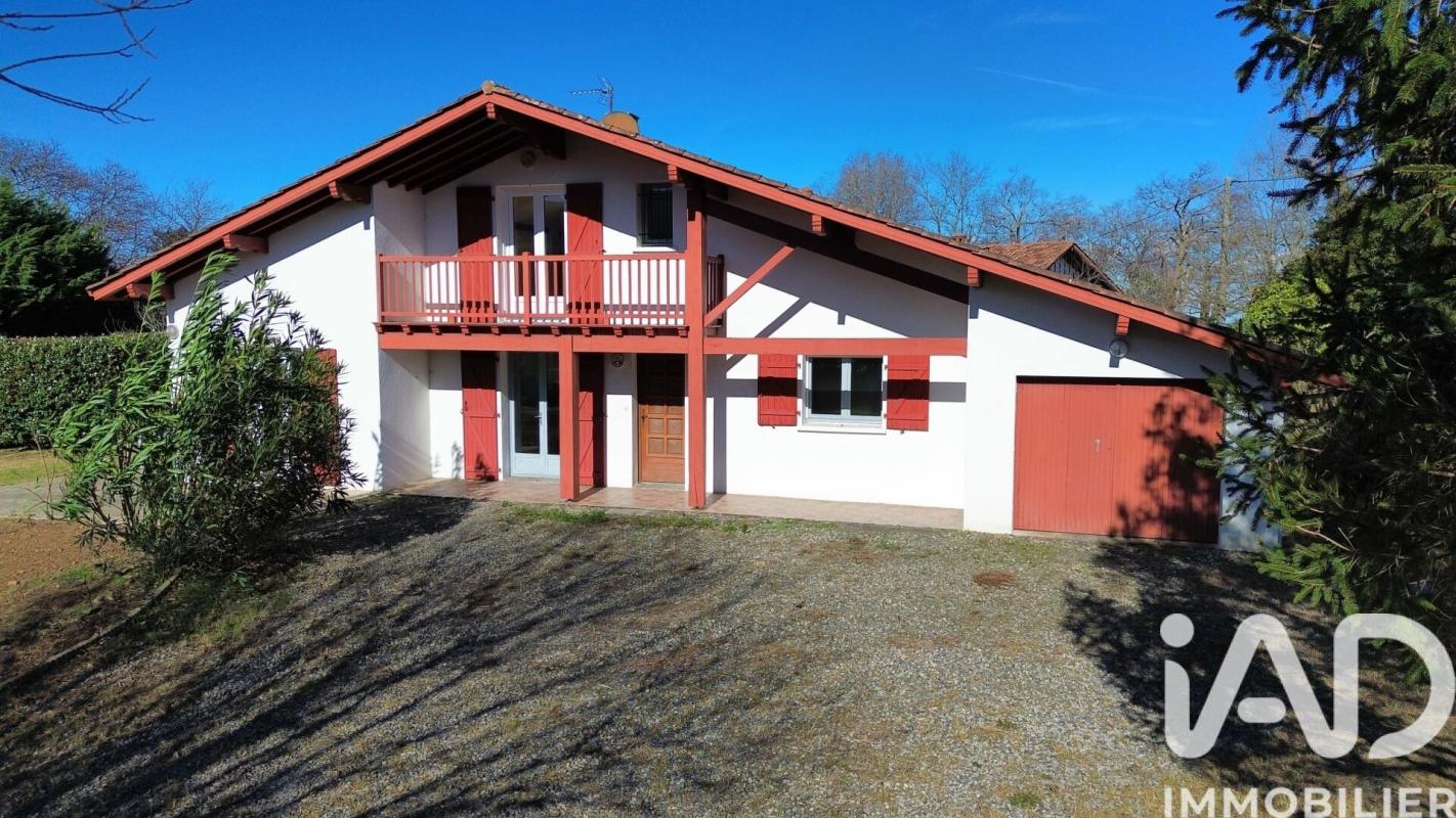 Maison 4 Pièce(s) Hasparren