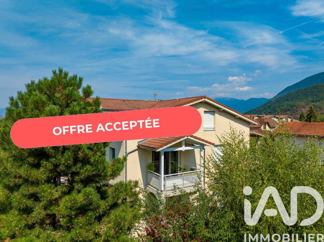 Appartement 3 Pièce(s) Vif