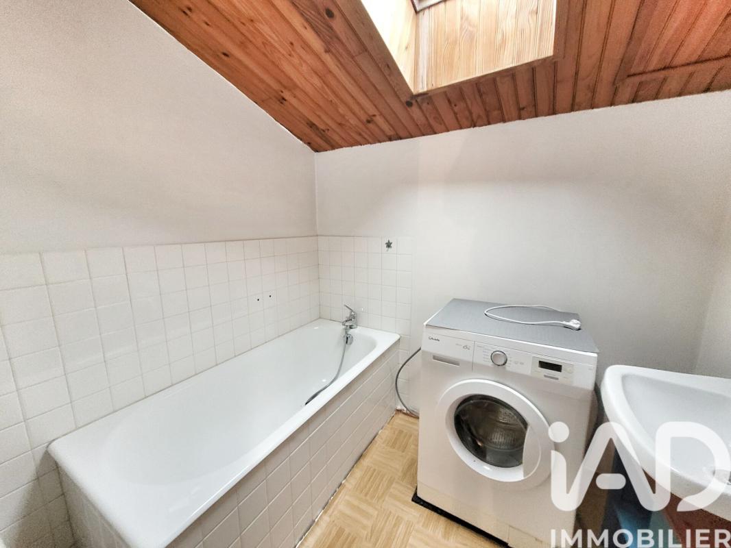 Maison 9 Pièce(s) Le Cheylard - Photo 12