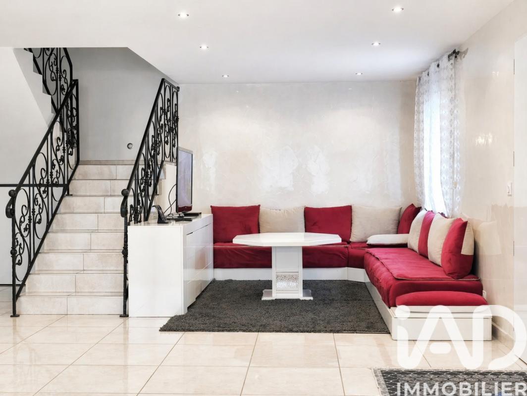 Maison 7 Pièce(s) Vennecy