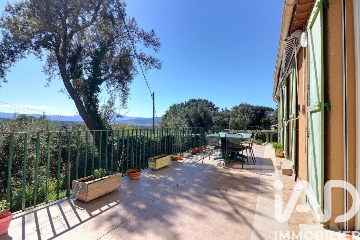 Maison traditionnelle 3 Pièce(s) Seillons-Source-d'Argens