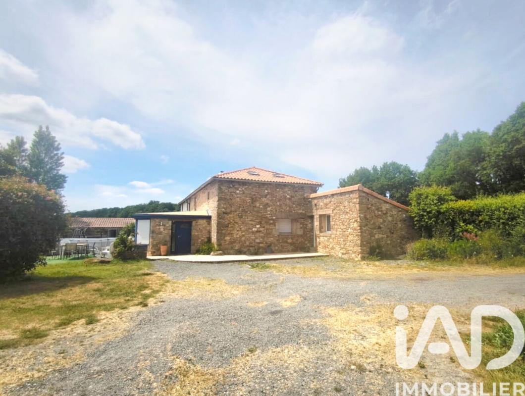 Maison longère 9 Pièce(s) Sèvremoine