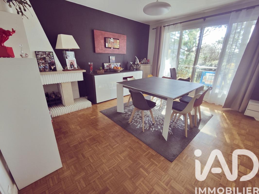 Appartement 4 Pièce(s) Joué-lès-Tours