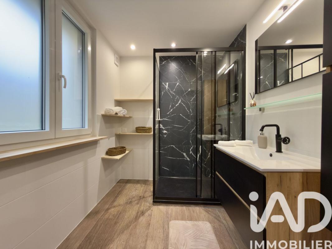 Maison 5 Pièce(s) Thil