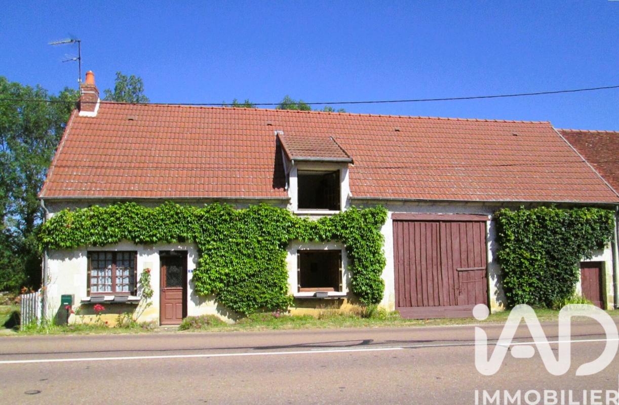 Maison 5 Pièce(s) Varennes-lès-Narcy