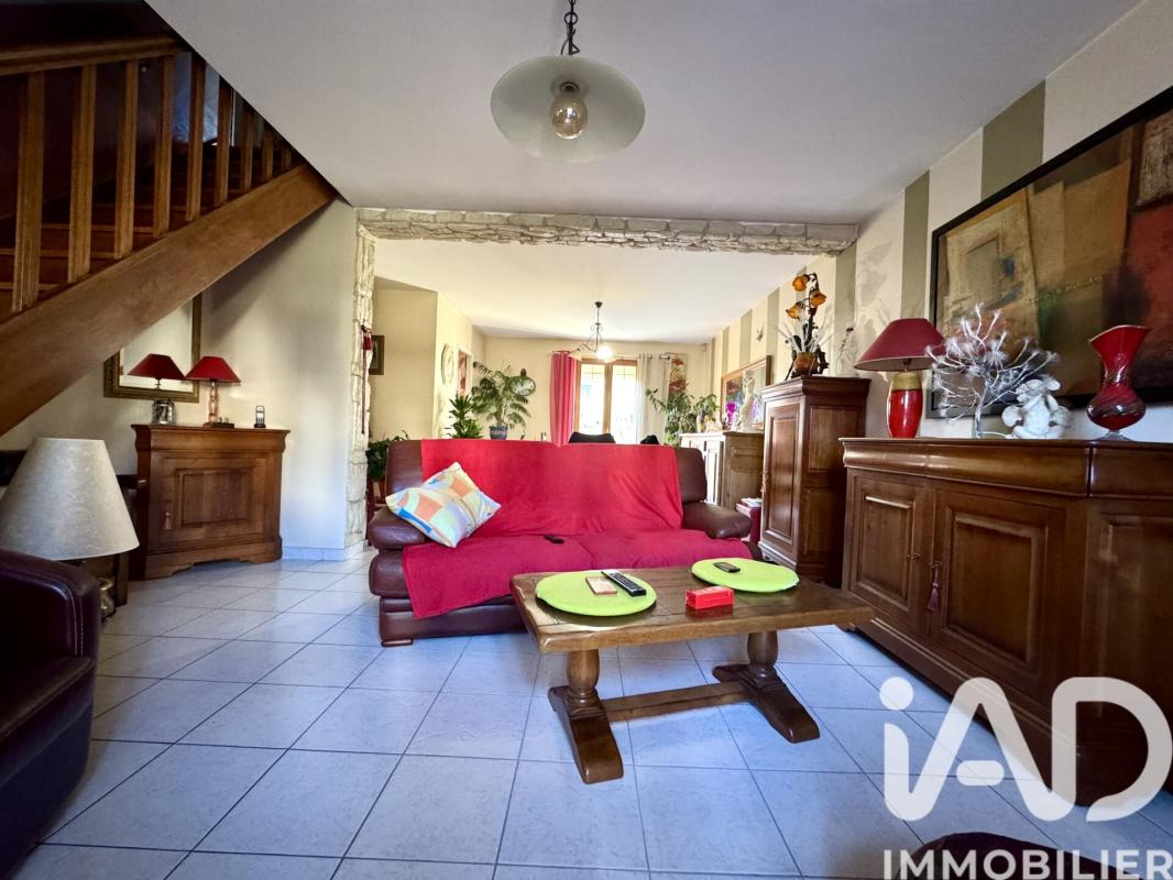 Maison 5 Pièce(s) Guignes