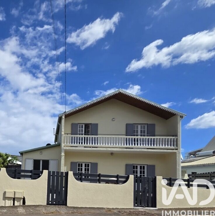 Maison 4 Pièce(s) Saint-Joseph