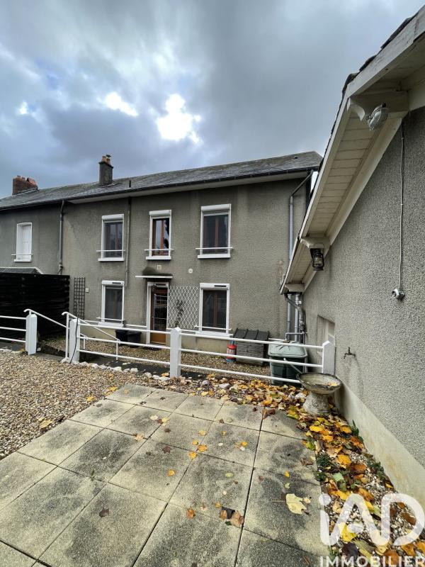 Maison de village 5 Pièce(s) Châteauneuf-la-Forêt