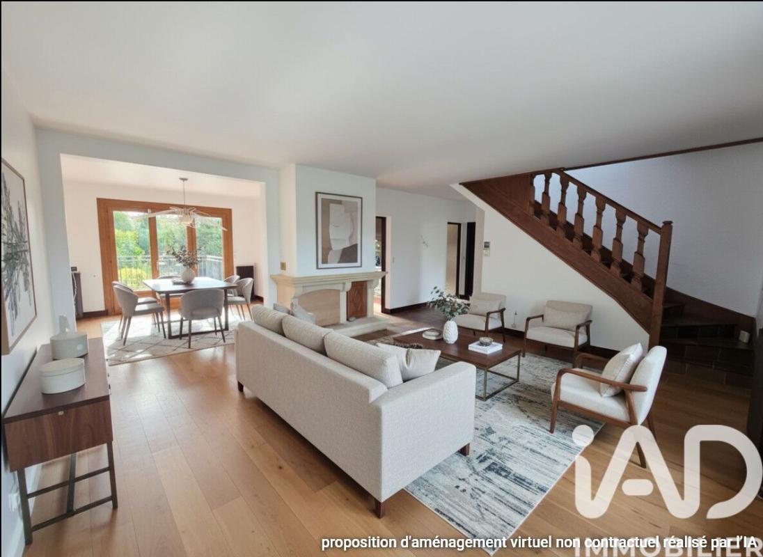 Maison 6 Pièce(s) Le Mesnil-Saint-Denis