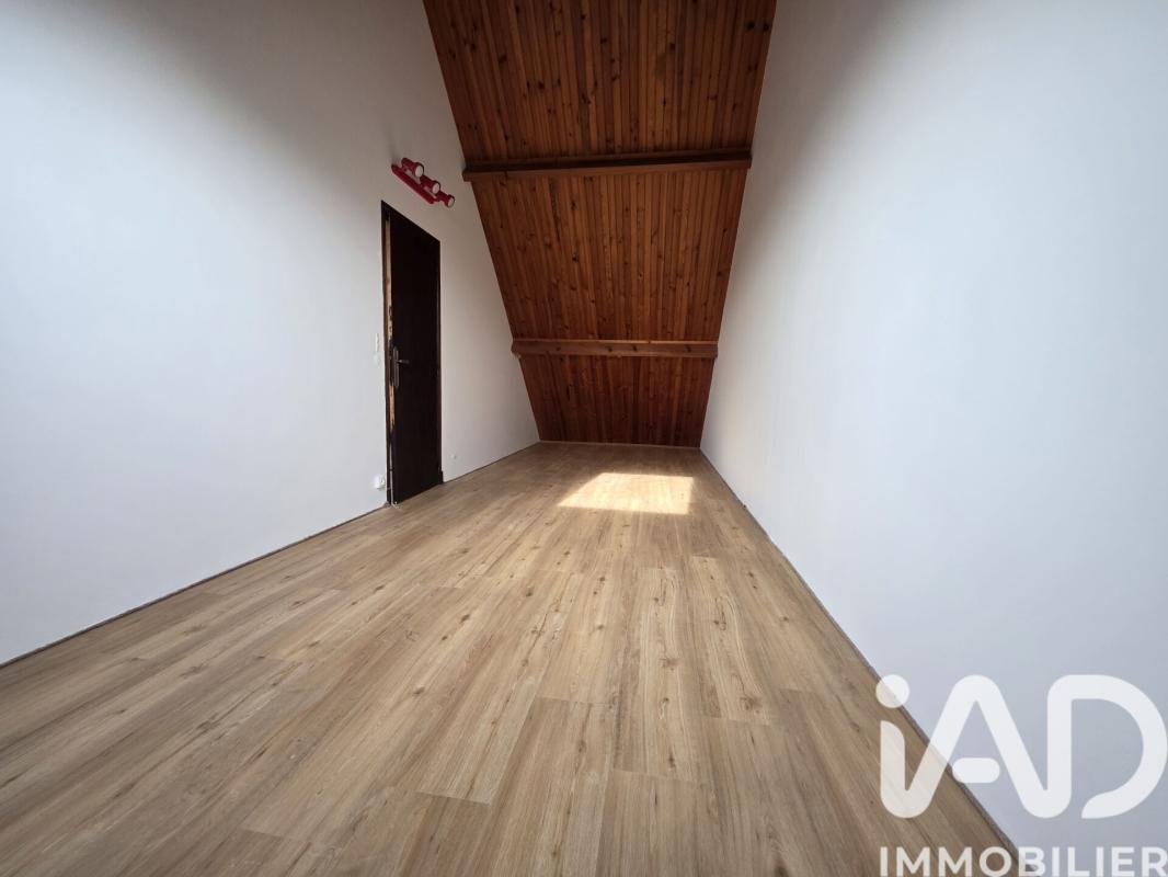 Maison 6 Pièce(s) Le Mesnil-Saint-Denis - Photo 12