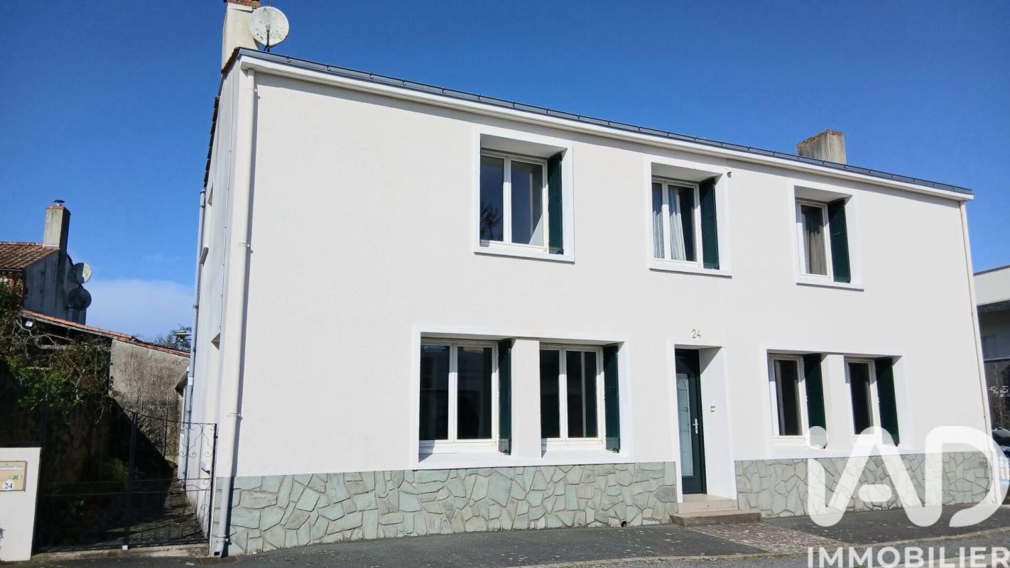Maison 8 Pièce(s) Venansault