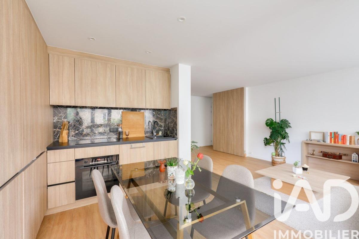 Appartement 3 Pièce(s) Paris 15eme Arrondissement