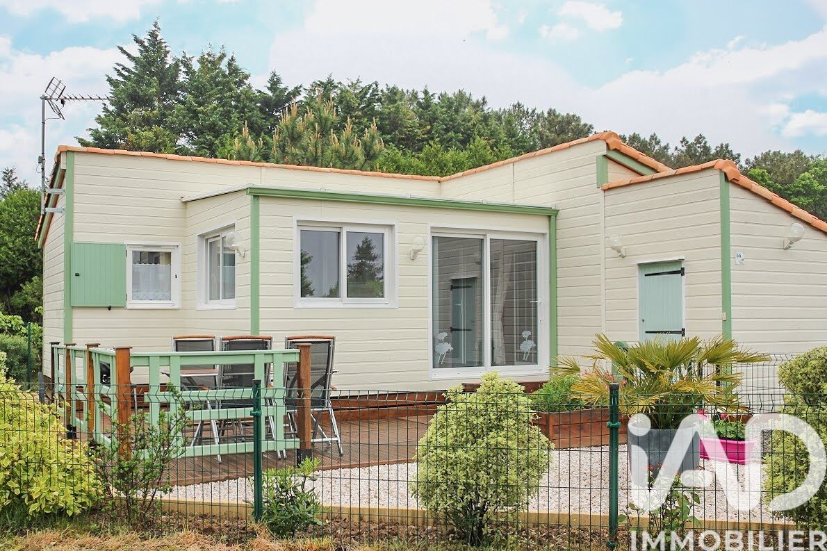 Maison 4 Pièce(s) La Chaize-Giraud