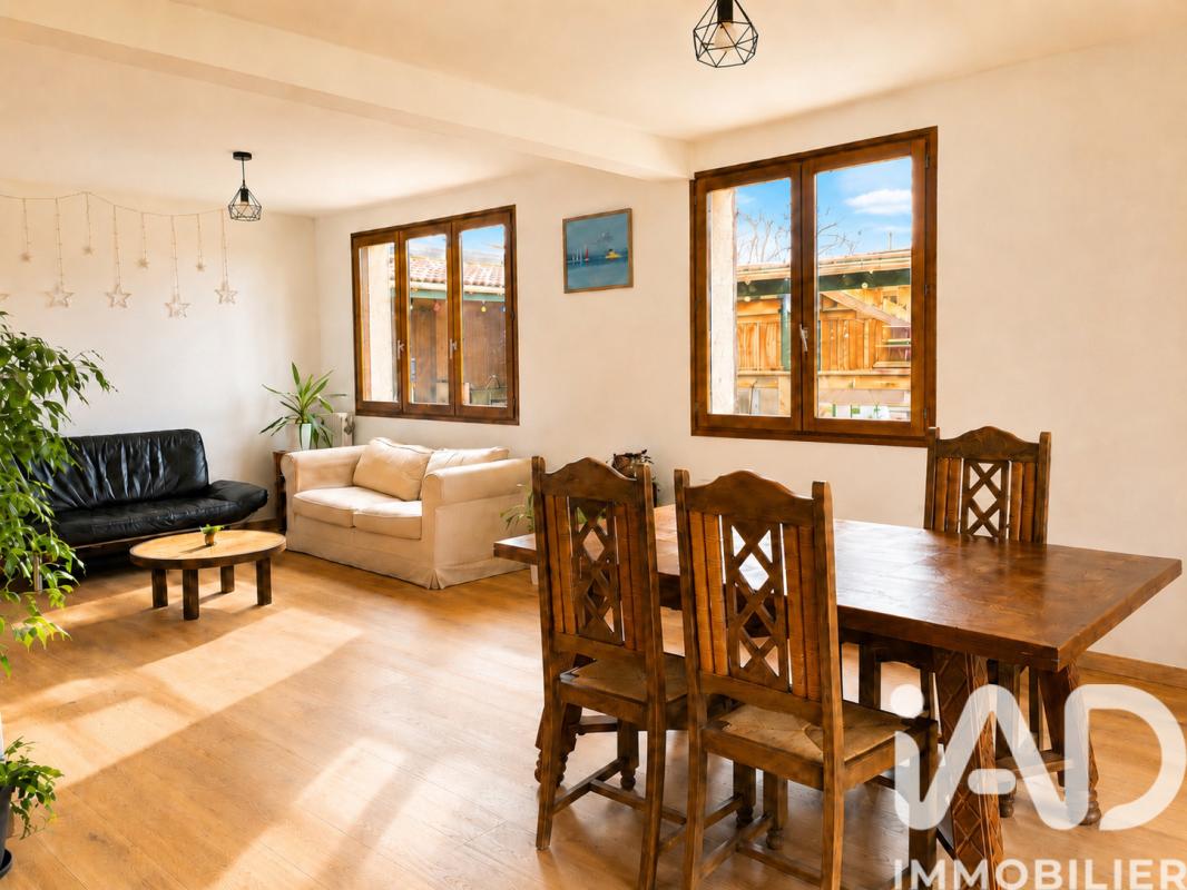 Maison 9 Pièce(s) Riom