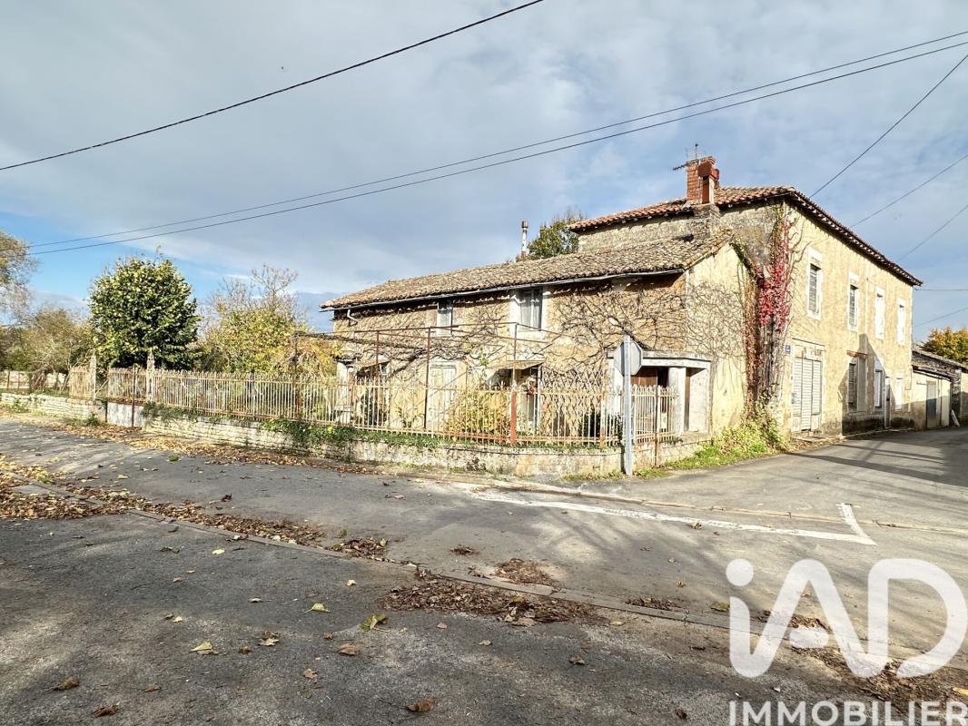 Maison 8 Pièce(s) Limalonges - Photo 1