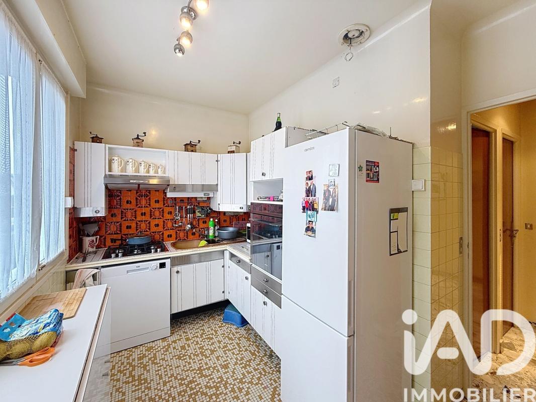 Maison 9 Pièce(s) Garges-lès-Gonesse