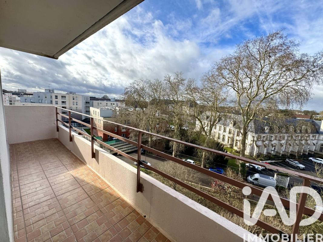 Appartement 2 Pièce(s) Châlons-en-Champagne