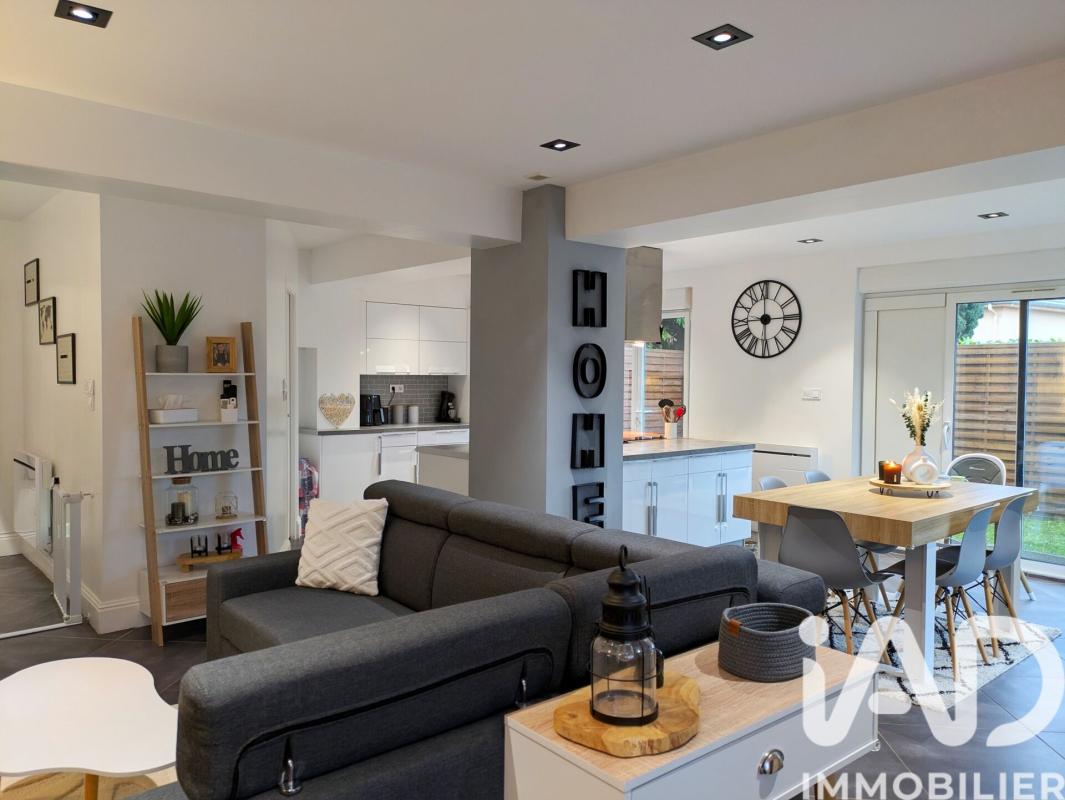 Maison 4 Pièce(s) Chevrières