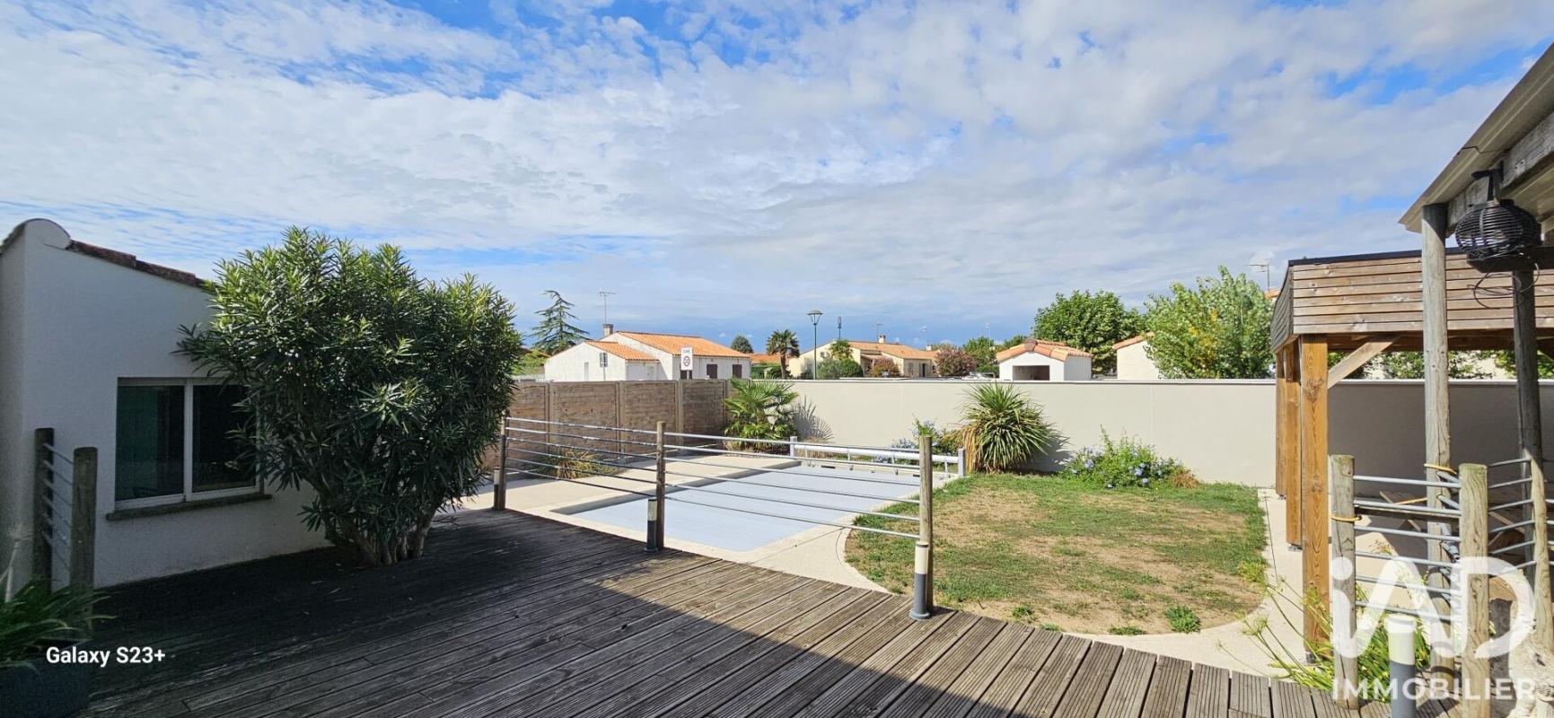 Maison 10 Pièce(s) Longeville-sur-Mer - Photo 2