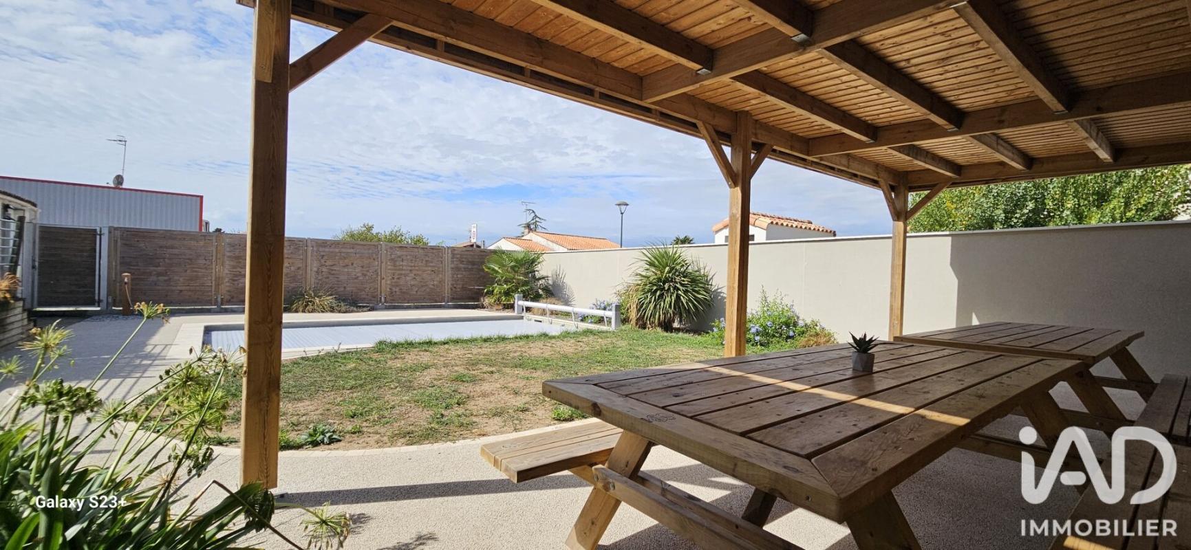 Maison 10 Pièce(s) Longeville-sur-Mer - Photo 3