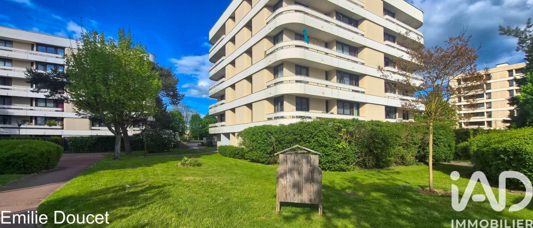 Appartement 4 Pièce(s) Élancourt