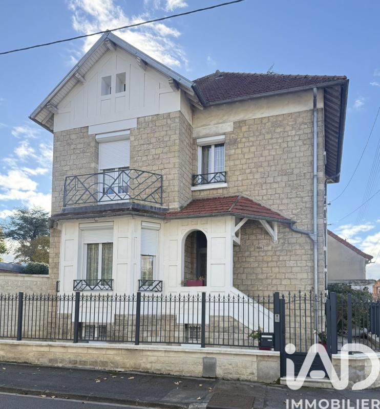 Maison 7 Pièce(s) Compiègne