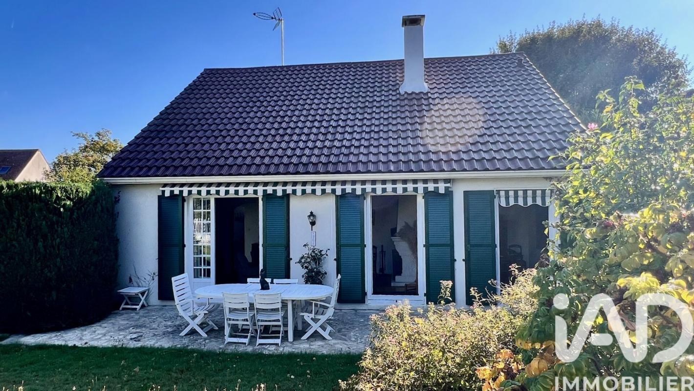 Maison traditionnelle 6 Pièce(s) Vert-Saint-Denis