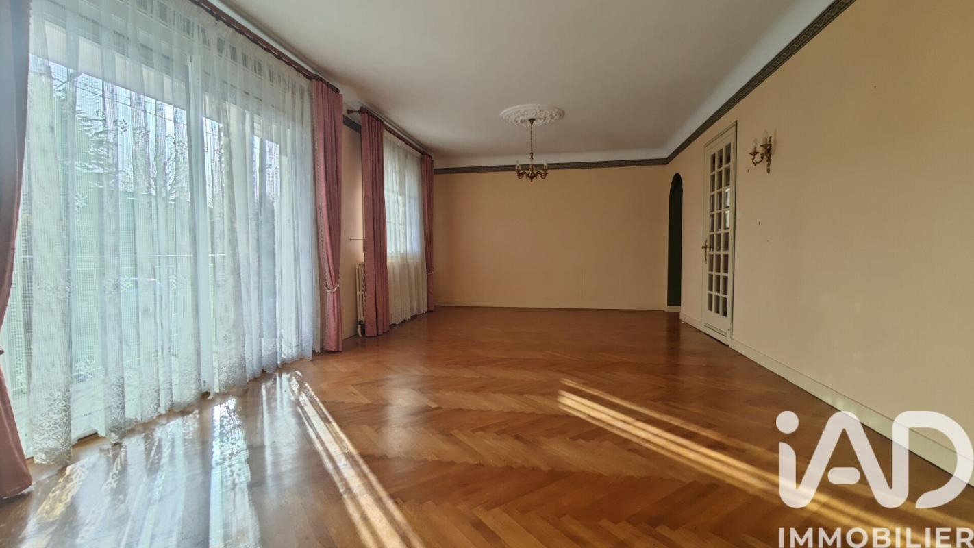 Maison 5 Pièce(s) L'Absie